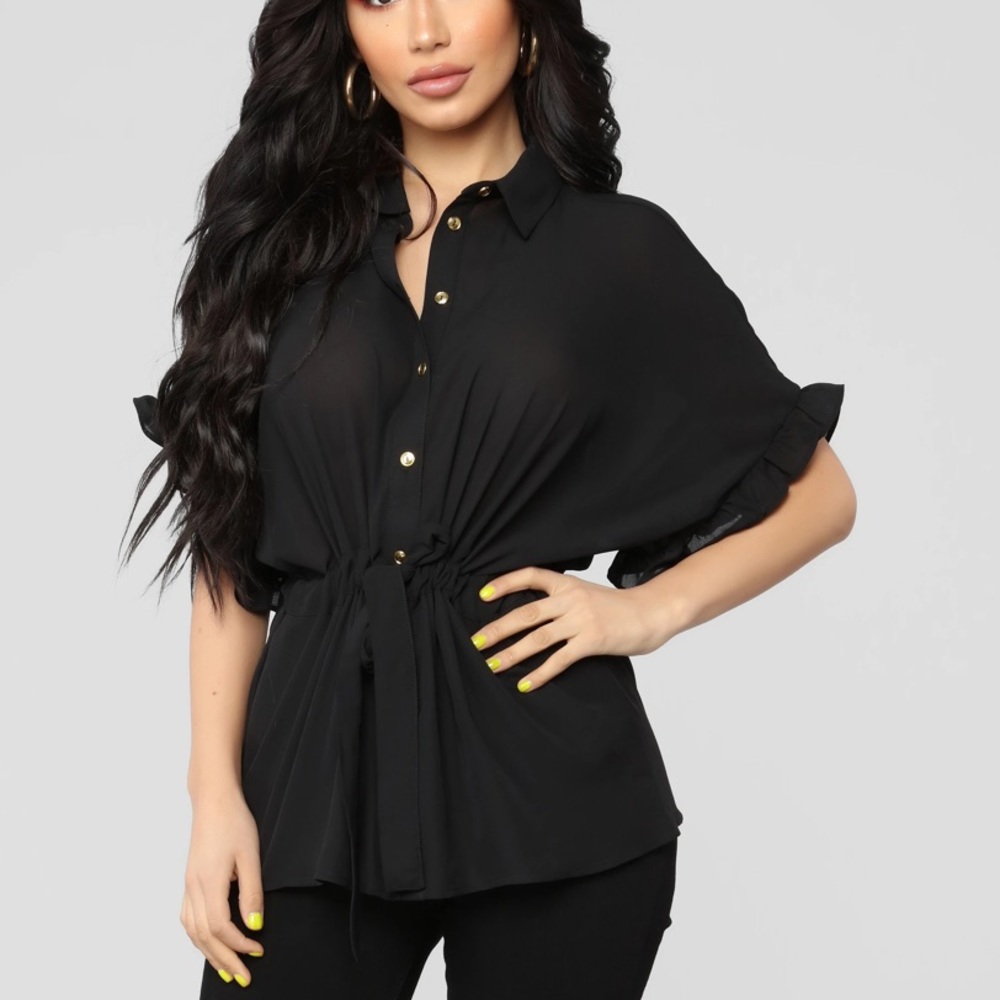 NWT Fashion Nova Ruffle Talk blouse